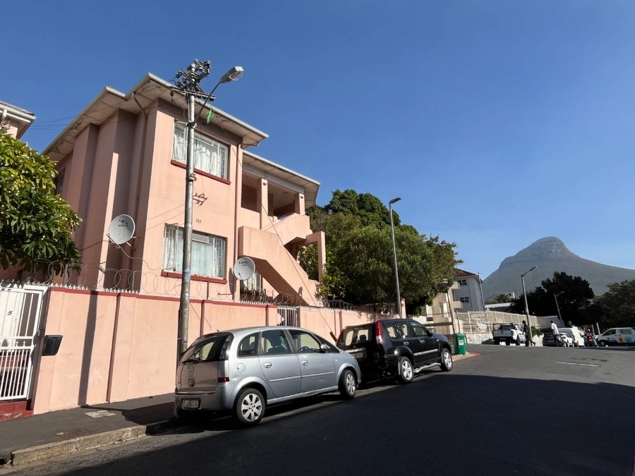 0 Bedroom Property for Sale in Gardens Western Cape